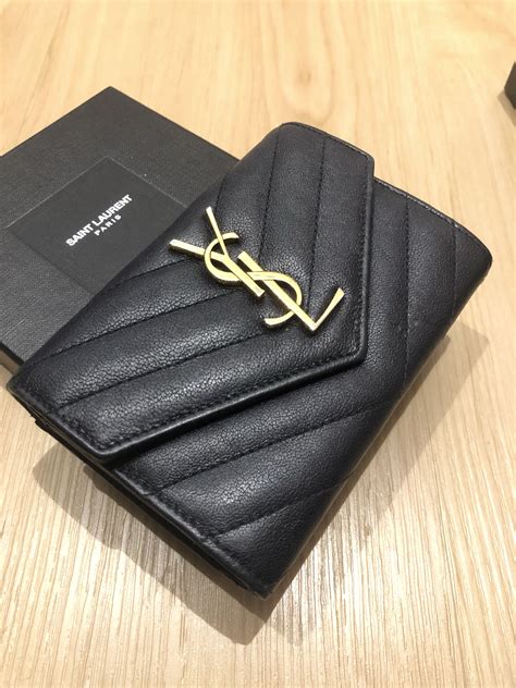 card wallet women ysl